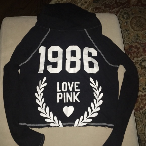 PINK VICTORIA SECRET HOODED SWEATSHIRT - Picture 6 of 6